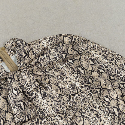 Chic snake dress